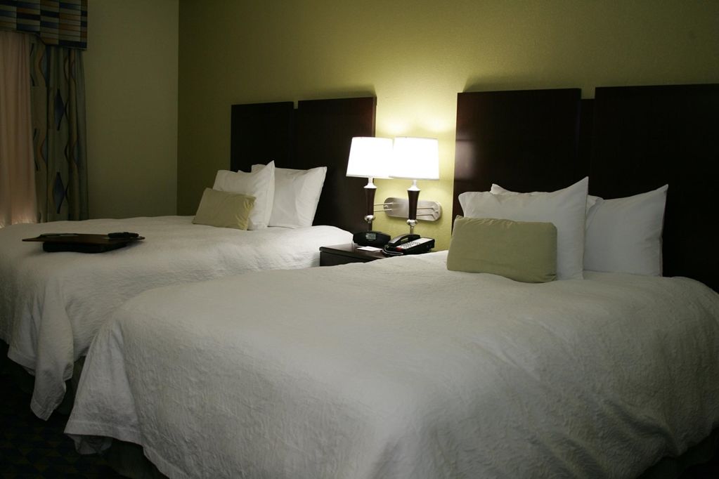 Hampton Inn Alice Quarto foto